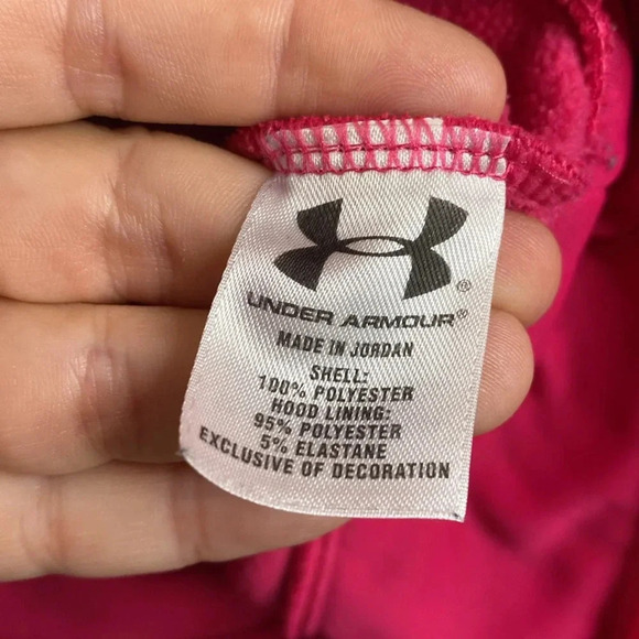 Under armor, hot pink hoodie size extra large, semi fitted - Picture 9 of 11